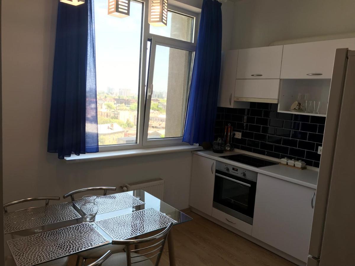 Smart Apartment With Sea View Odessza Kültér fotó